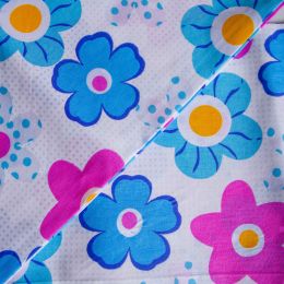 Szövetek és Varrási Kiegészítők/Szövetek/Nyomott Szövetek - Textil szövet, pamut, rózsaszín/kék virágok, 2,4 x 1m